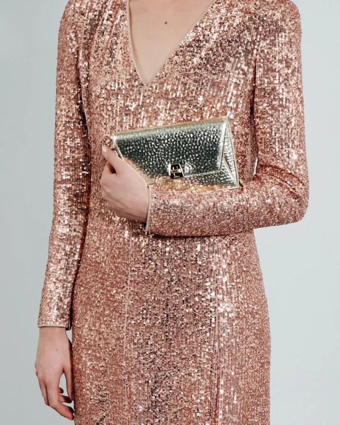 Anouk Envelope In Hammered Leather Stucco Met Women Akris Crossbody Bags
