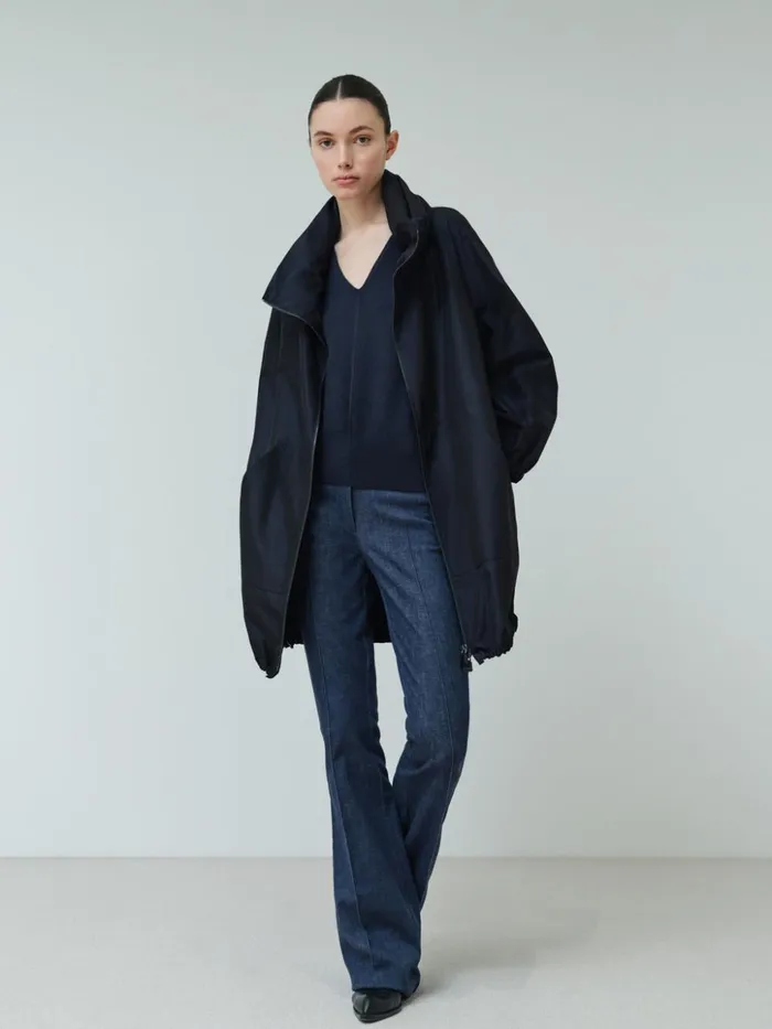 Cashmere VNeck Knit Pullover Navy Women Akris Knitwear