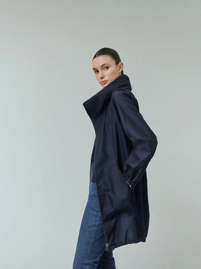 Cashmere VNeck Knit Pullover Navy Women Akris Knitwear