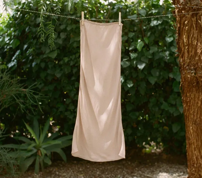 DEN Knee Length Skirt Slip Conch Women Slips