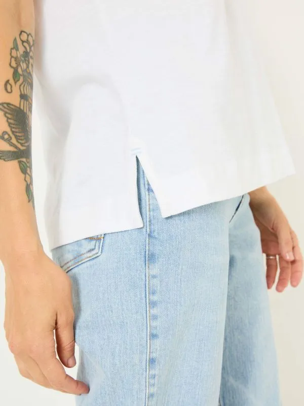 Fat Face Tops and TShirts Women Tansy White 100 Organic Cotton VNeck TShirt