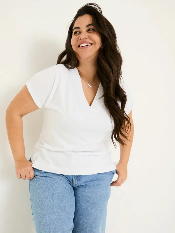Fat Face Tops and TShirts Women Tansy White 100 Organic Cotton VNeck TShirt