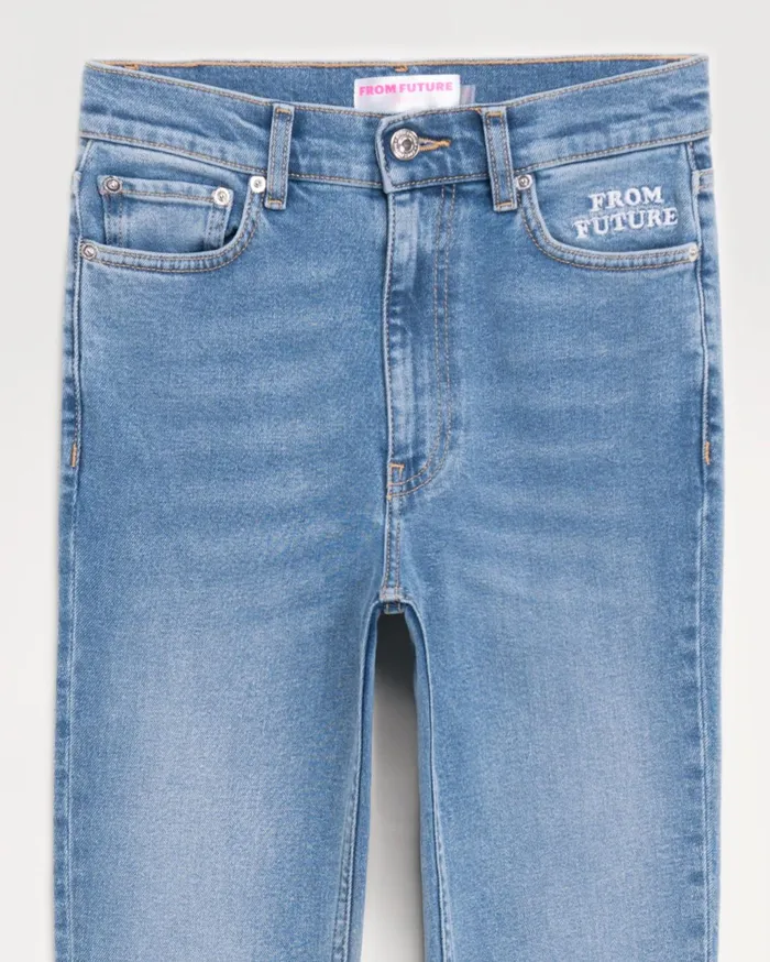 From Future Jeans Women Slim Fit Johnny Jeans Light Blue