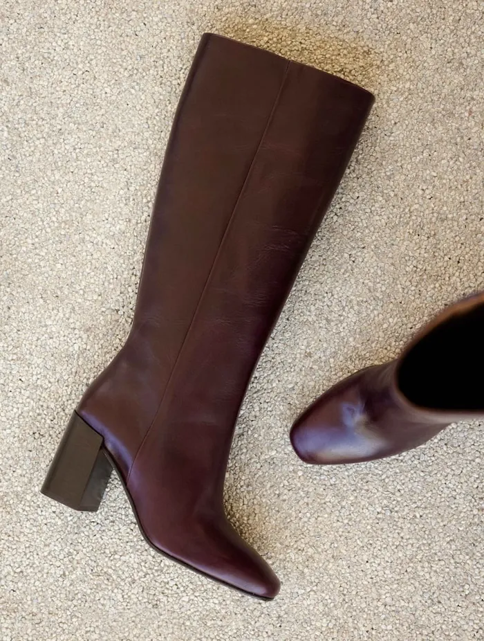 Hisa Cabernet Women Bobbies Knee High Boots
