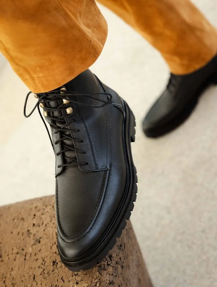Ignacio Caviar Men Bobbies Boots