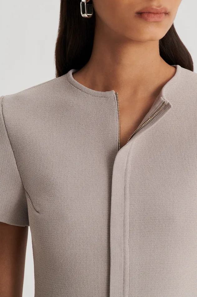 Jackets CREPE KNIT SHORT SLEEVE PEPLUM JACKET OYSTER 8211 Scanlan Theodore Women Jackets CREPE KNIT SHORT SLEEVE PEPLUM JACKET OYSTER 8211 Scanlan Theodore Women
