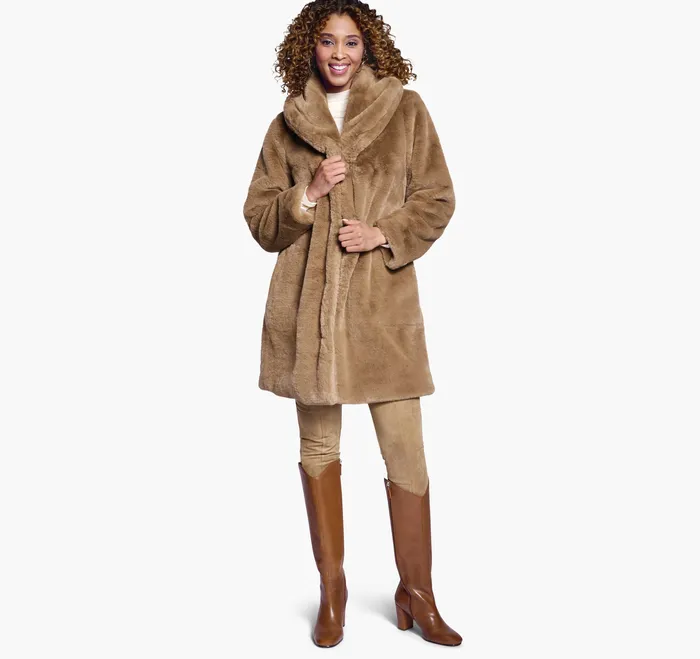 Johnston and Murphy Coats Jackets and Vests Women FauxFur ShawlCollar Coat Camel