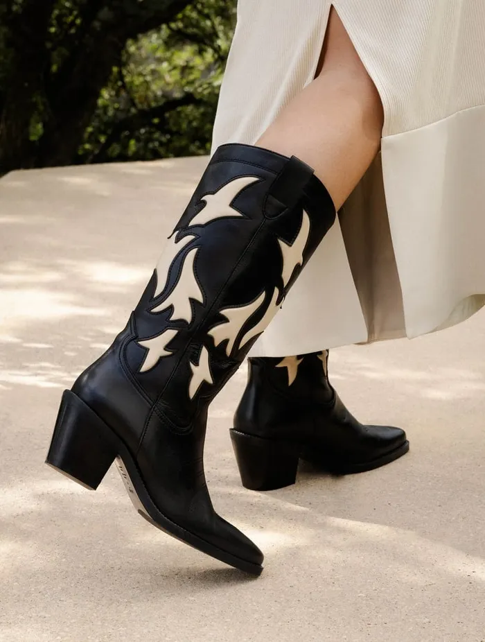 Joon Passion Black Women Bobbies Knee High Boots
