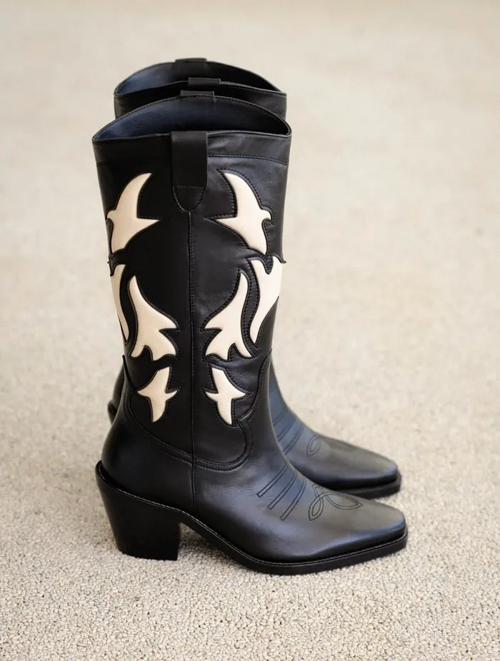 Joon Passion Black Women Bobbies Knee High Boots