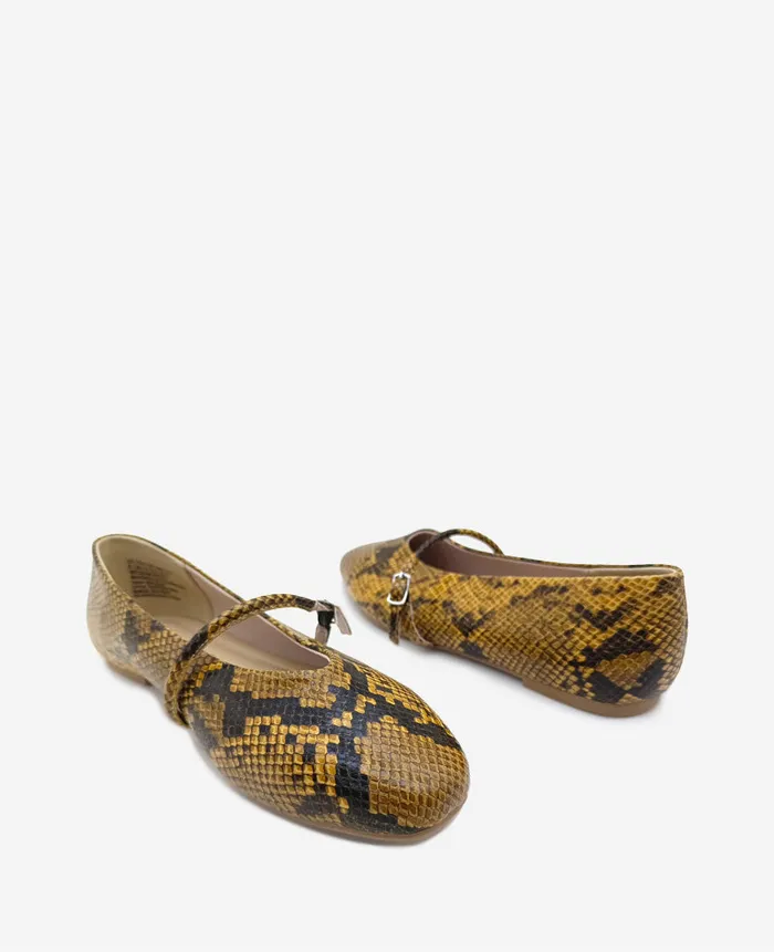 Kenneth Cole Flats and Loafers Women Magnolia Snakeskin Leather Ballet Flat Brown