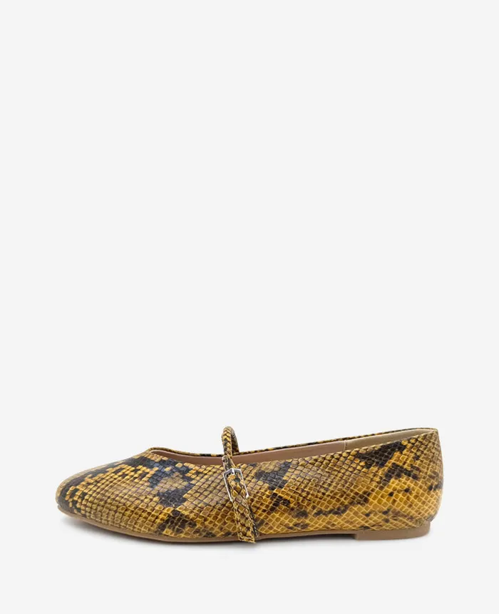 Kenneth Cole Flats and Loafers Women Magnolia Snakeskin Leather Ballet Flat Brown