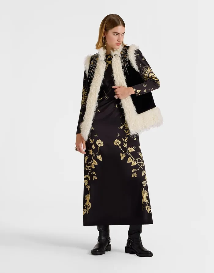 La Doublej Sleeveless Folk Jacket Solid Black In Cotton Velvet Embroidered Women Outerwear