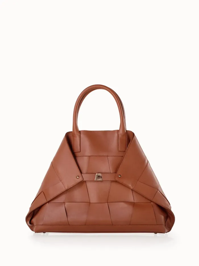 Medium Ai Messenger Bag In Braided Leather Trapezoids Caramel Women Akris Crossbody Bags Medium Ai Messenger Bag In Braided Leather Trapezoids Caramel Women Akris Crossbody Bags