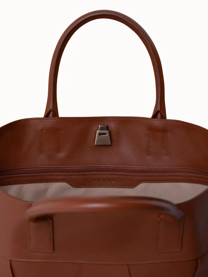 Medium Ai Messenger Bag In Braided Leather Trapezoids Caramel Women Akris Crossbody Bags