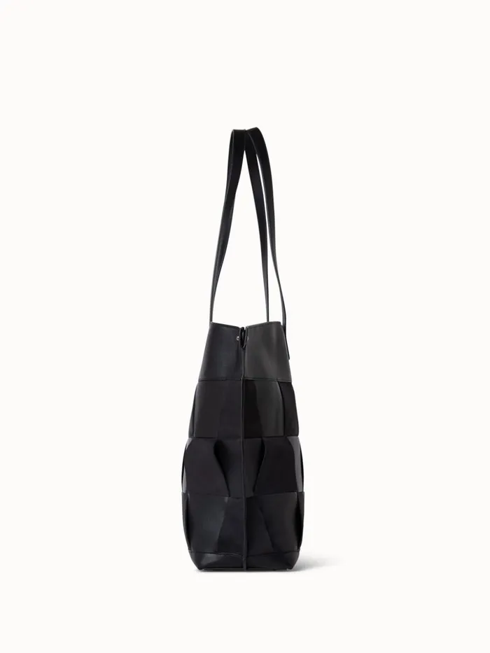 Medium Ai Shoulder Bag In Braided Leather And Nubuck Trapezoids Black Women Akris Tote Bags