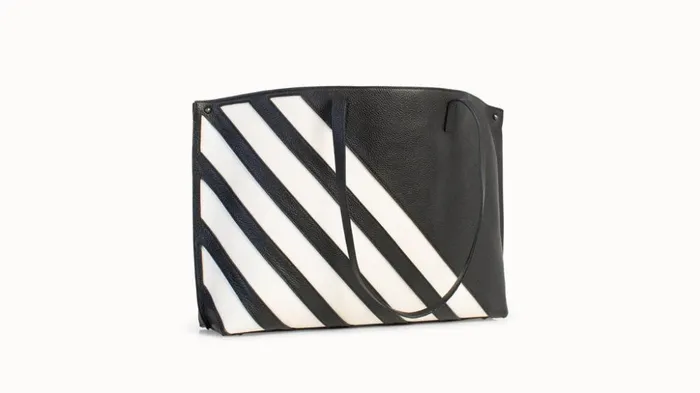 Medium Ai Shoulder Bag In Leather With Horsehair Stripes Blackecru Women Akris Tote Bags