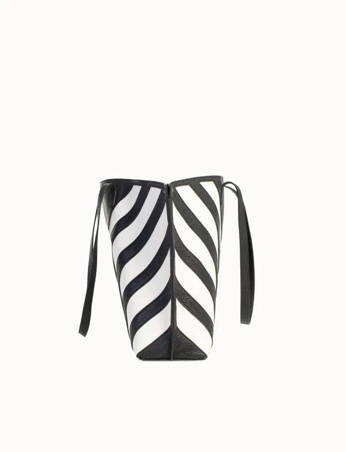 Medium Ai Shoulder Bag In Leather With Horsehair Stripes Blackecru Women Akris Tote Bags