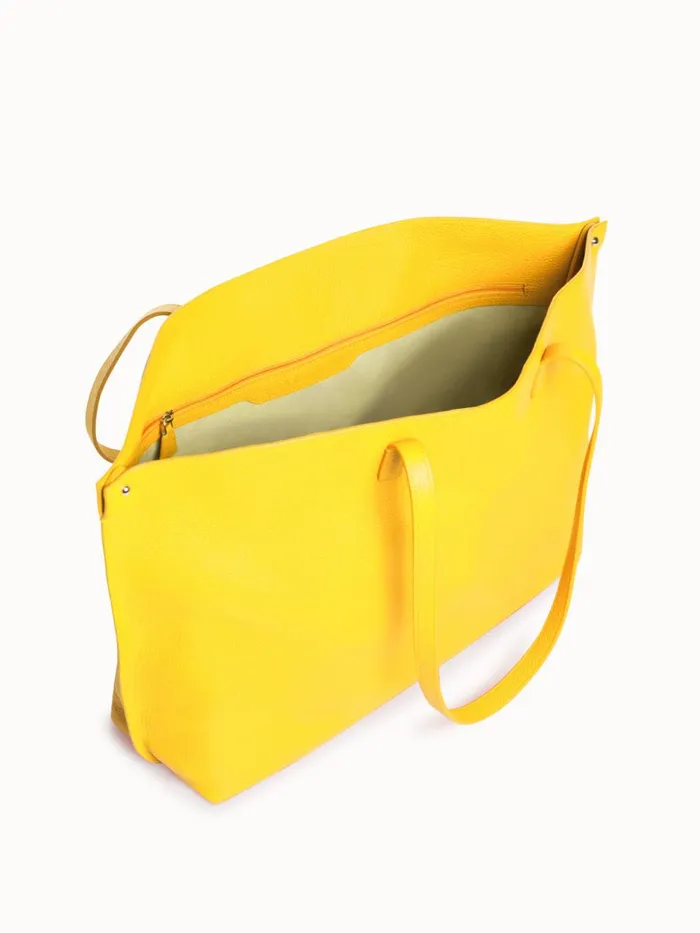 Medium Shoulder Bag In Cervocalf Leather Kodak Women Akris Shoulder Bags
