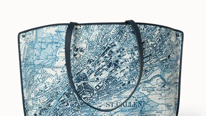 Medium Shoulder Bag In Printed Cotton Fabric Alabasterpacific Women Akris Shoulder Bags