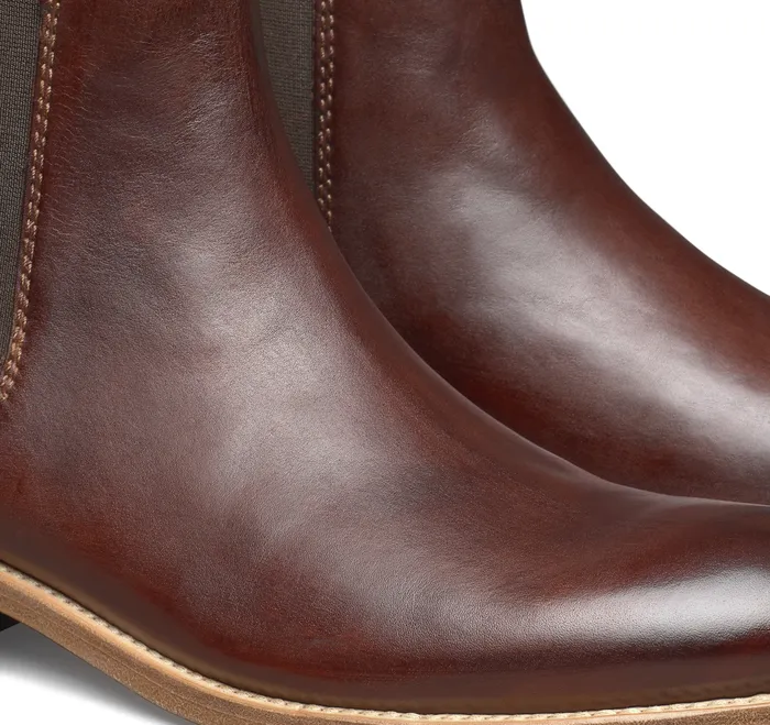 Men Boots Johnston and Murphy Dudley Chelsea Boot Mahogany DipDyed Calfskin