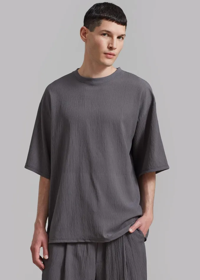 Men Eliott Crinkle Tee 8211 Charcoal The Frankie Shop Tops