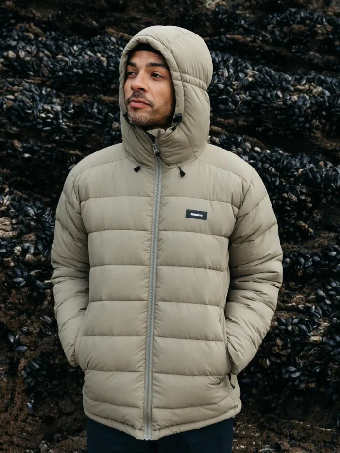 Men Nebulas Insulated Jacket Willow Green Finisterre Jackets Coats and Gilets