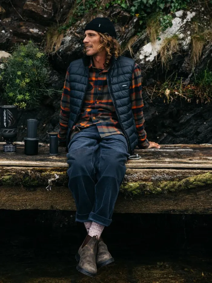 Men Nimbus Insulated Gilet Black Finisterre Jackets Coats and Gilets