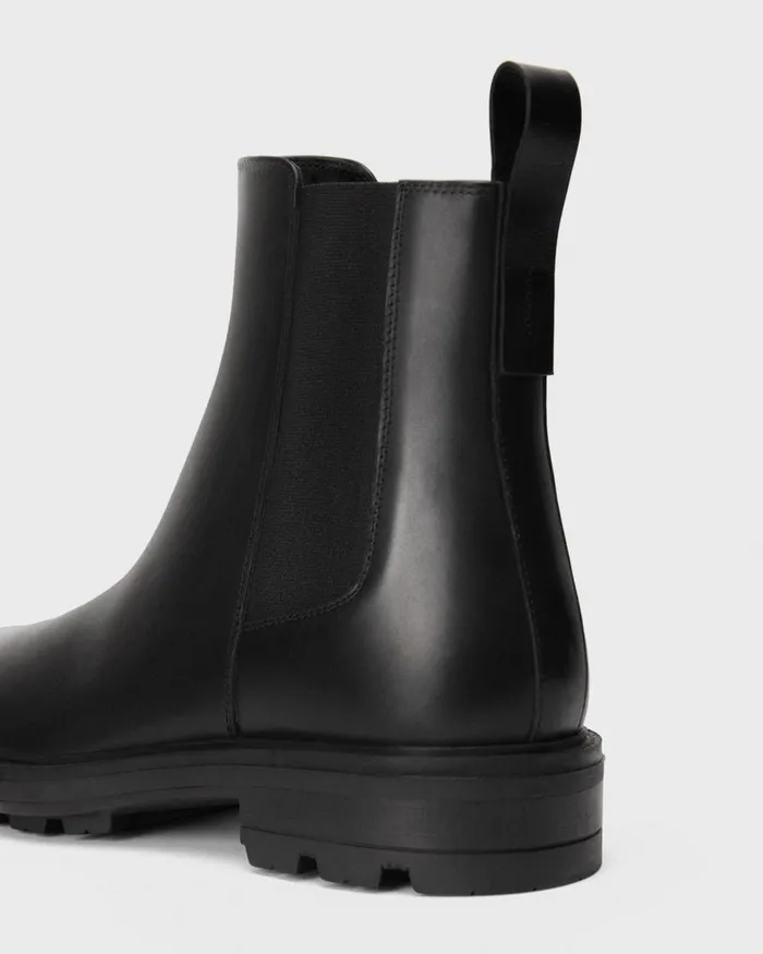 Men Shoes Theory Chelsea Boot In Leather Black
