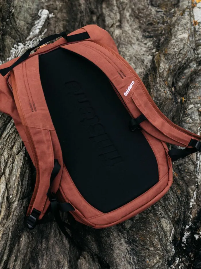MenWomen Nautilus 23L Backpack Dark Rosewood Finisterre Bags
