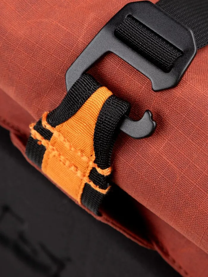 MenWomen Nautilus Crossbody Bag Dark Rosewood Finisterre Bags