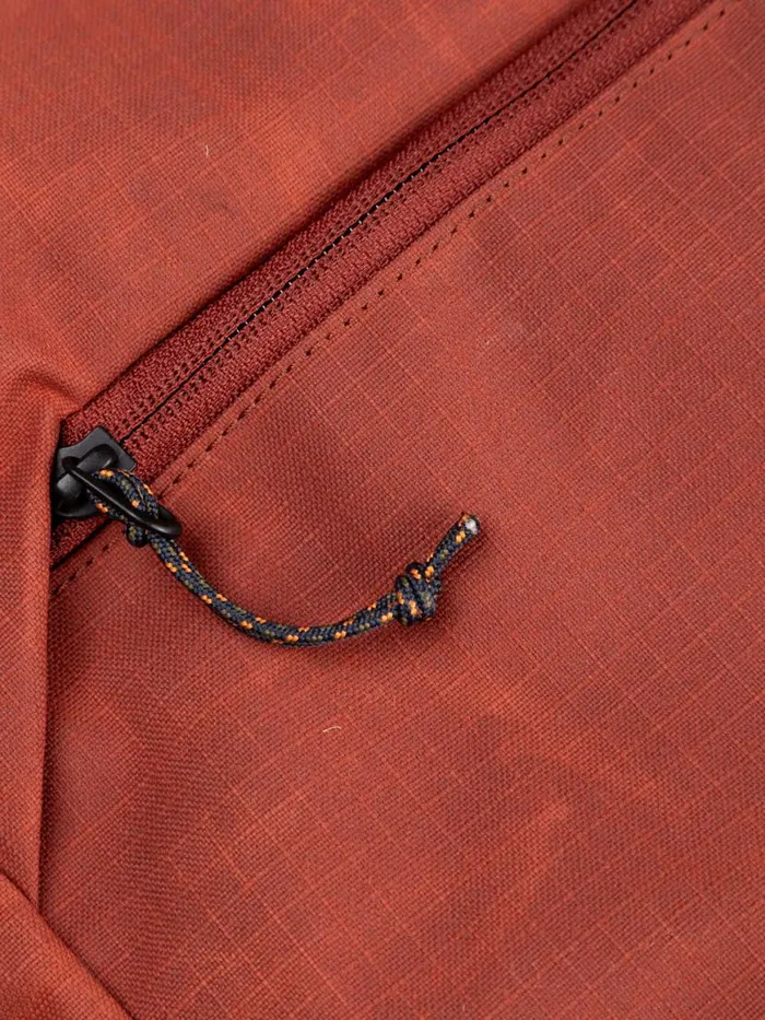 MenWomen Nautilus Crossbody Bag Dark Rosewood Finisterre Bags