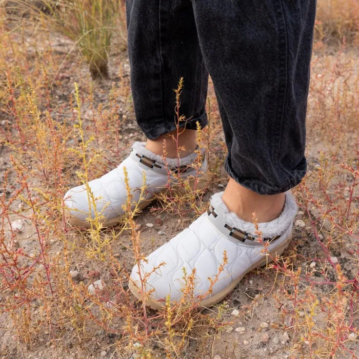 Merrell Encore Ice 4 Puff X Jordan Ann Craig Lunar Women SlipOns
