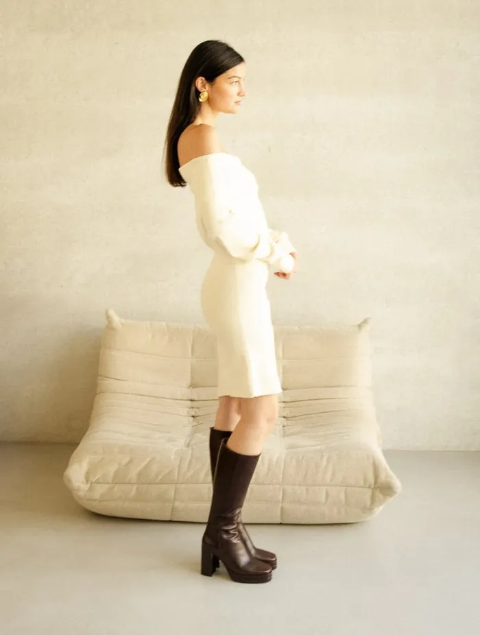 Millie Irish Coffee Women Bobbies Knee High Boots
