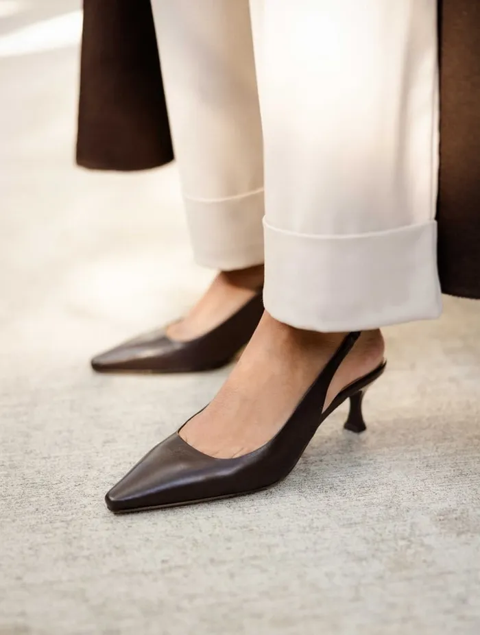 Miranda Ristretto Women Bobbies Pumps and Mary Janes