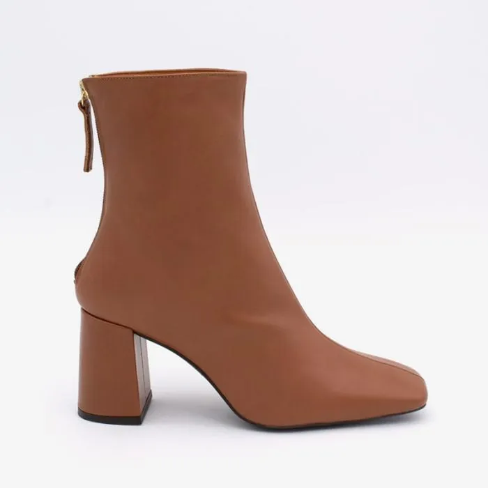 ngel Alarcn Boots And Booties Woman DRISCE 8211 Square Toe Leather Booties Wide Heel And Zip ngel Alarcn Boots And Booties Woman DRISCE 8211 Square Toe Leather Booties Wide Heel And Zip