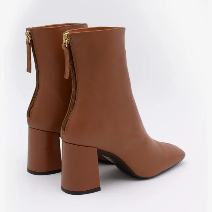 ngel Alarcn Boots And Booties Woman DRISCE 8211 Square Toe Leather Booties Wide Heel And Zip