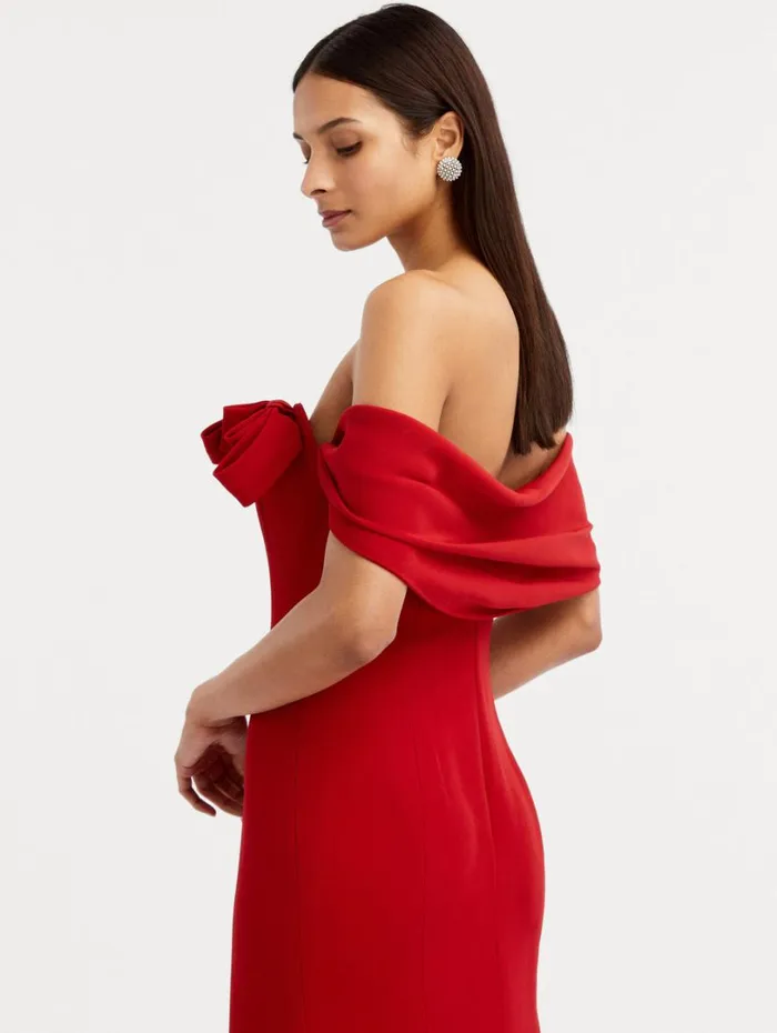 Oscar De La Renta Cady Off Shoulder Peasante Gown Crimson Women Gowns and Caftans Oscar De La Renta Cady Off Shoulder Peasante Gown Crimson Women Gowns and Caftans