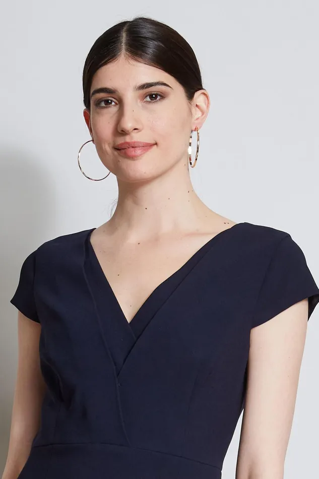 Outlet 8211 Women Dresses and Jumpsuits Elie Tahari VNeck Crepe Dress Stargazer