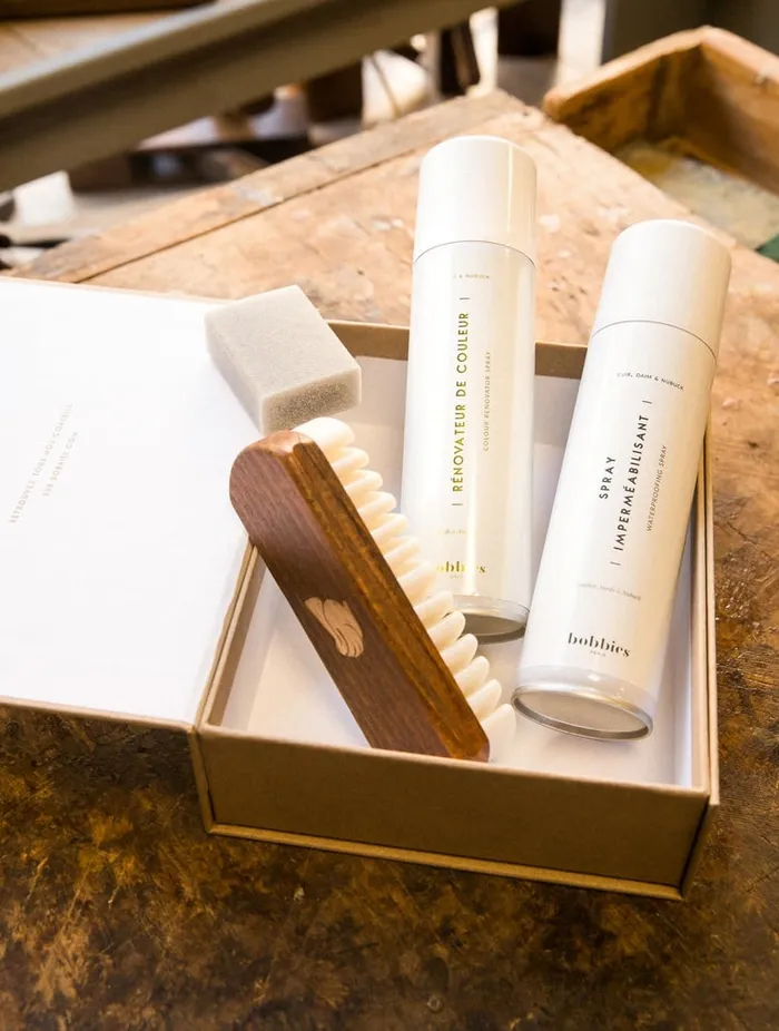 ShoeCare Kit Suede Leather and Nubuck MenWomen Bobbies Leather Care Products