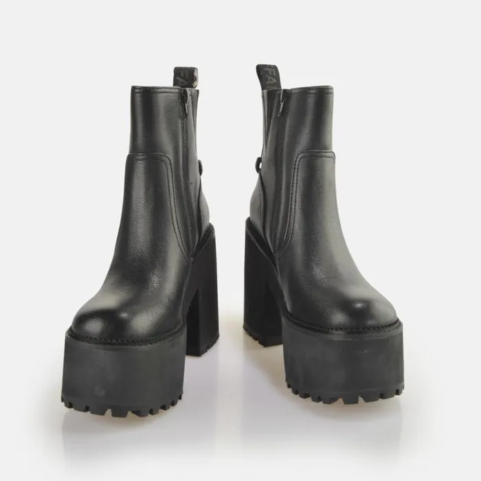 Shop Boots and AnkleBoots BUFFALO Killah Zip Boot Mid Black