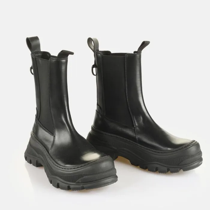 Shop Boots and AnkleBoots BUFFALO Roam Chelsea Black