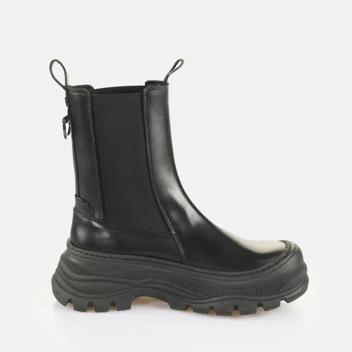 Shop Boots and AnkleBoots BUFFALO Roam Chelsea Black