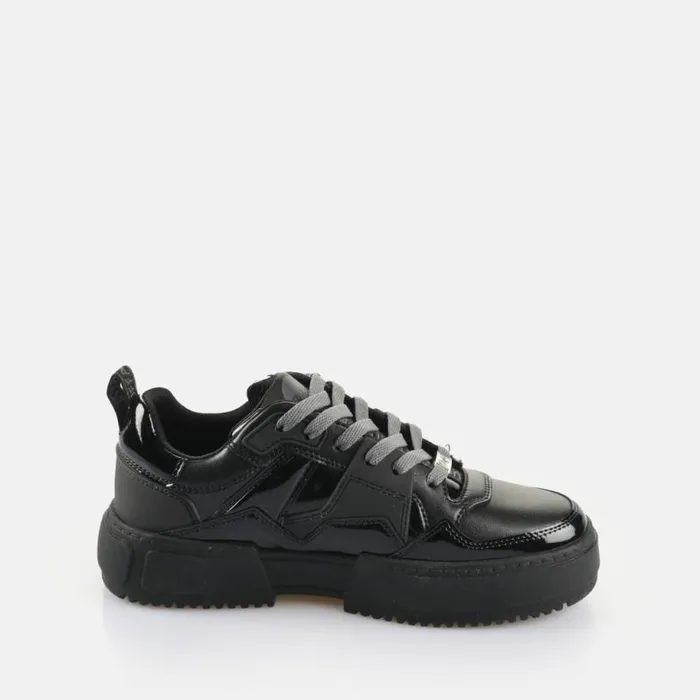 Shop Sneakers BUFFALO Rse V2 Charmed Black