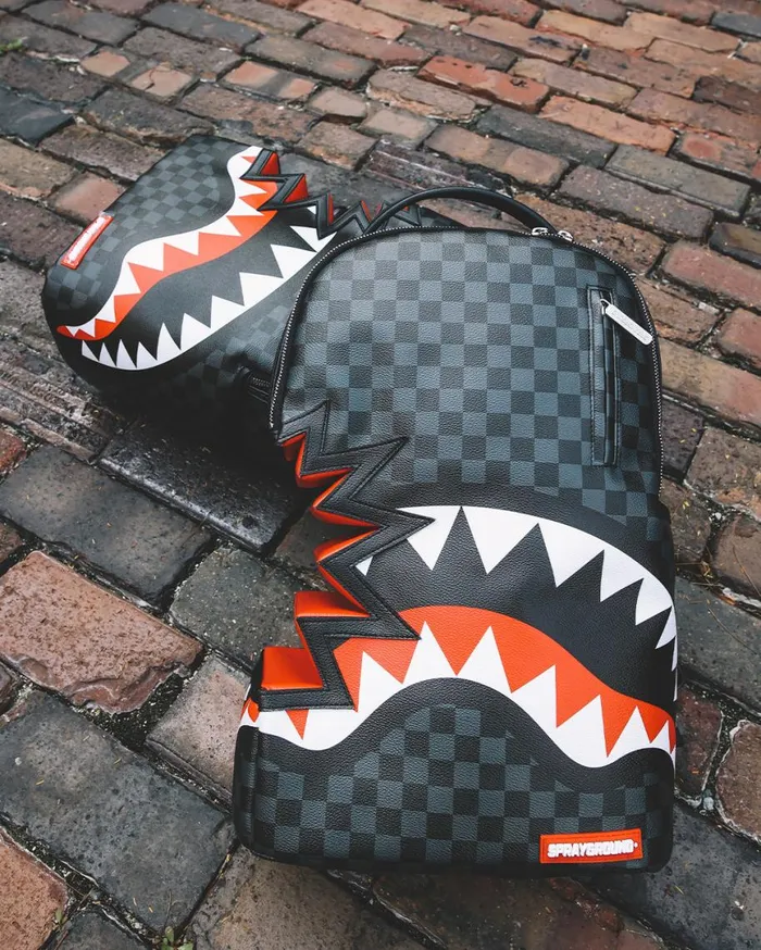 SPRAYGROUND Backpacks SHARK BITE SHARKS IN PARIS GRAY BACKPACK DLXV 8211 Universal SPRAYGROUND Backpacks SHARK BITE SHARKS IN PARIS GRAY BACKPACK DLXV 8211 Universal