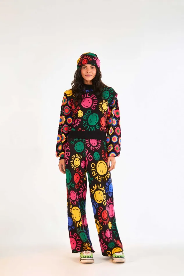 Type Rainbow Smiley Rio Sweater Women Farm Rio Sweaters and Sweatshirts