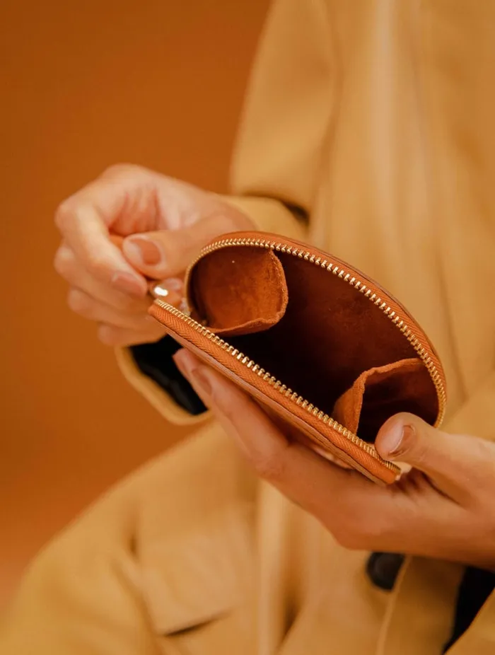 Vrone Amber Camel Women Bobbies Small Leather Goods Vrone Amber Camel Women Bobbies Small Leather Goods
