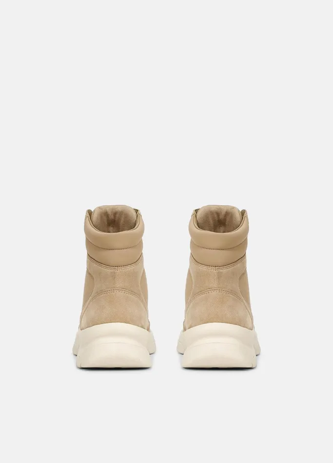 Vince Boots Men Elvio Leather Lug Boot New Camel