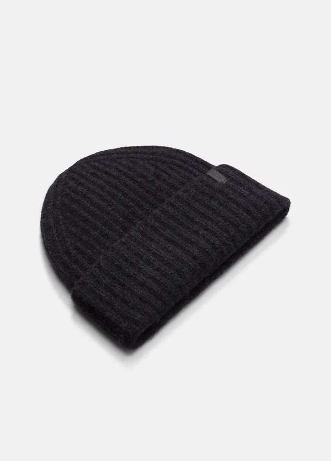 Vince Scarves Hats and Gloves Women Plush Cashmere Chunky Knit Hat Heather Charcoal
