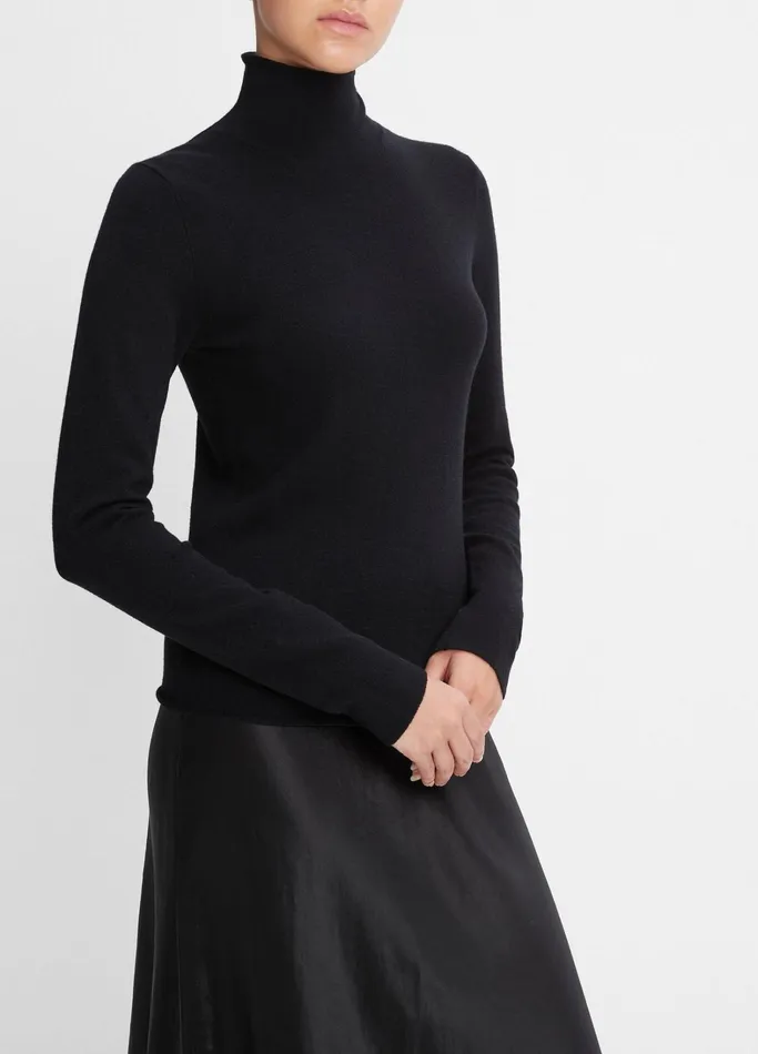 Vince Sweaters Women WoolBlend Slim Turtleneck Sweater Black