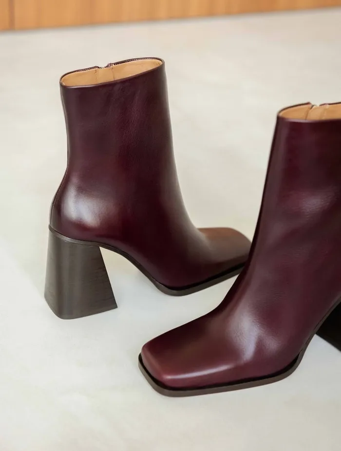 Wilma Cabernet Women Bobbies Ankle Boots